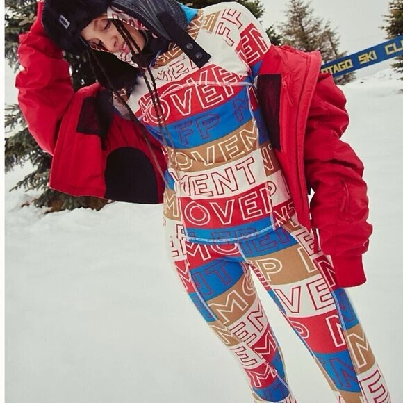 FP Movement Dawn to Dusk Graphic Hoodie & Leggings Base Layer Set Size Medium - Picture 1 of 16